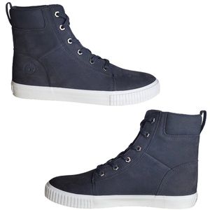 Timberlands Women’s Skyla Bay Grey Nubuck Leather Boots with Rubber Rands.